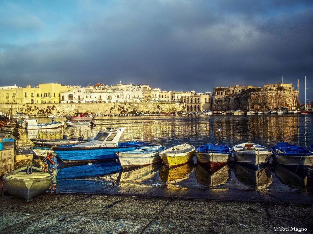 La Casa Del Turista Acomodação com café da manhã Gallipoli Exterior foto